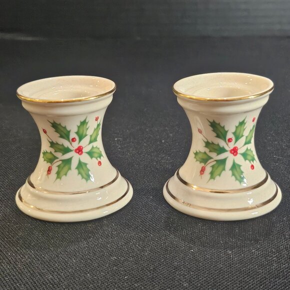 Lenox Winter Greetings Candlestick Pair With Two Red Tapers Boxed - Picture 11 of 12